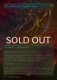 [FOIL] 血鍛冶の戦斧/Bloodforged Battle-Axe (全面アート・海外産ブースター版) 【英語版】 [2X2-灰R]